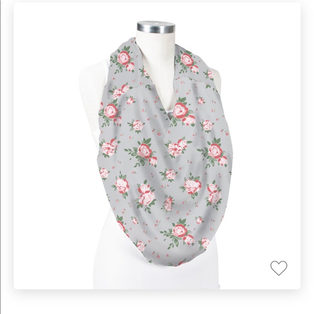 HTF Bebe au Lait 5 in 1 Nursing Cover